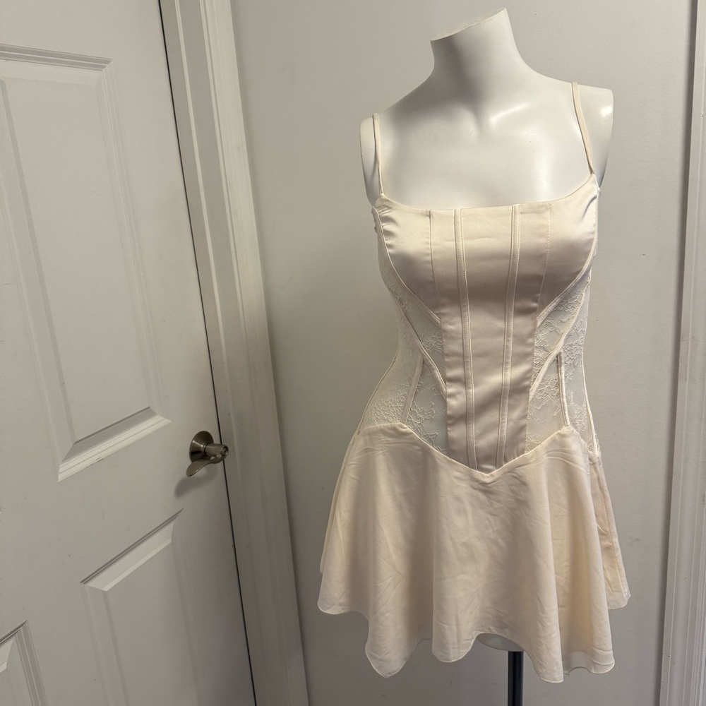 Oh Polly Lace Handkerchief Hem Mini Dress in Ivory - Picture 13 of 15